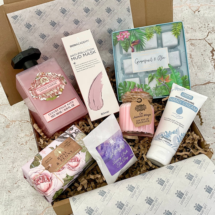 Luxury Bath & Pamper Gift Box